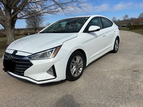 Used 2019 Hyundai Elantra Value Edition w/ Cargo Package image 1