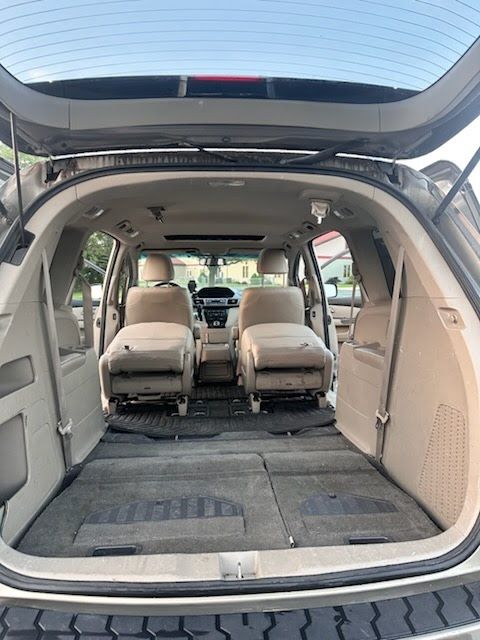 Used 2011 Honda Odyssey EX-L image 17