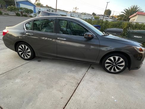 Used 2014 Honda Accord EX-L image 5