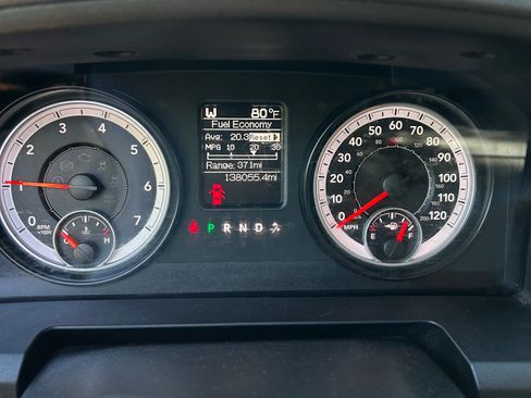 Used 2014 RAM 1500 Classic SLT w/ Protection Group AWD/4WD image 11