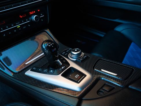 Used 2013 BMW M5 image 19