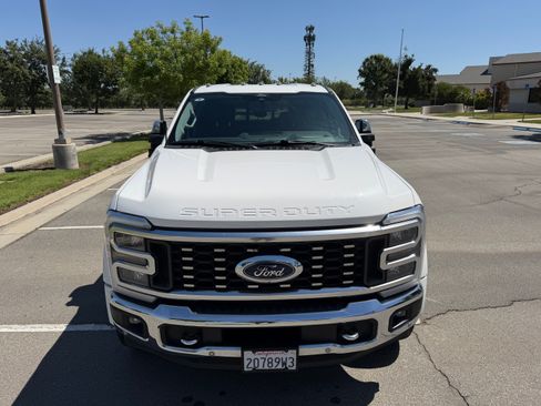 Used 2024 Ford F450 Lariat w/ Lariat Ultimate Package AWD/4WD image 10