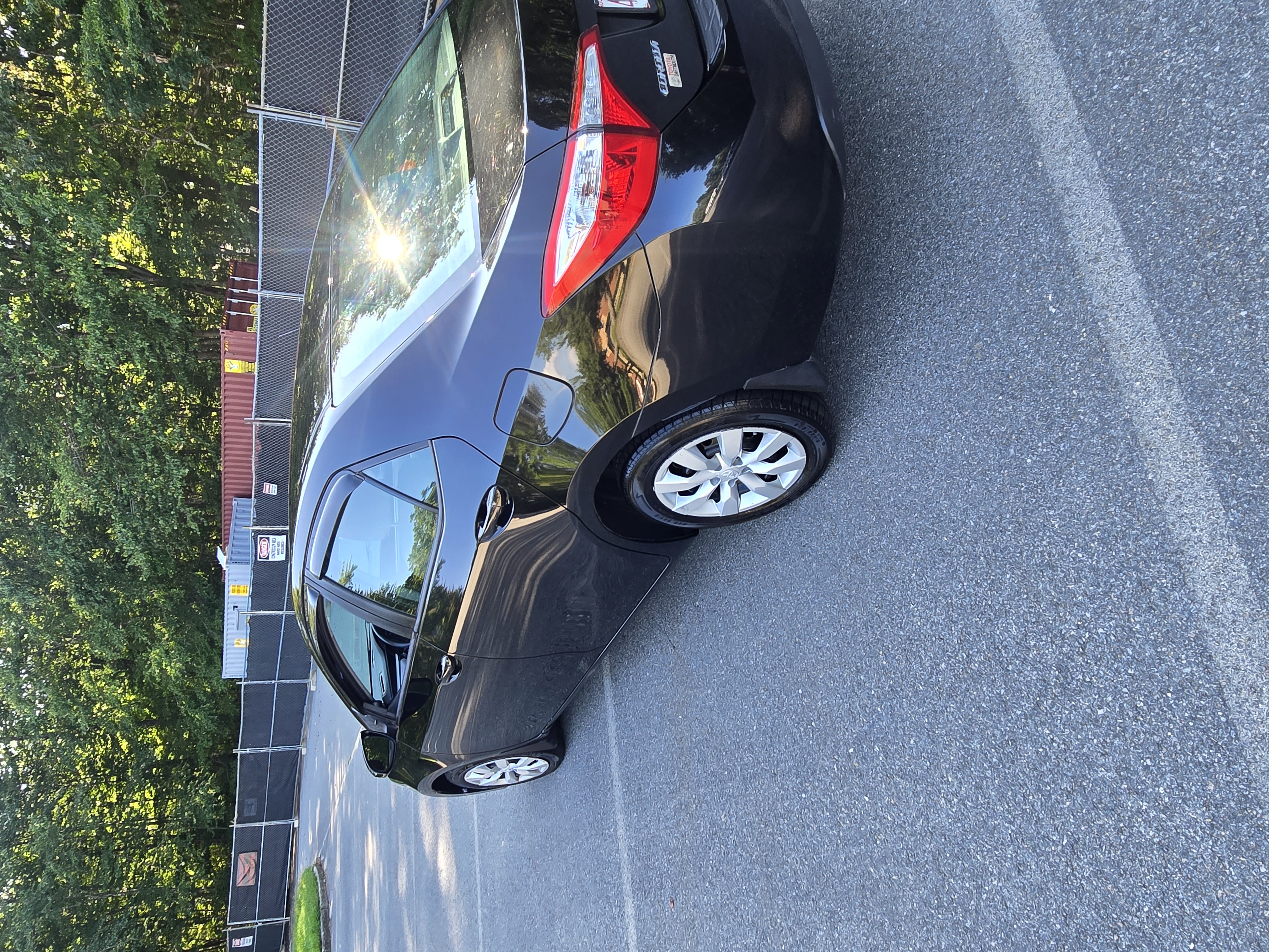 Used 2016 Toyota Corolla LE FWD image 16