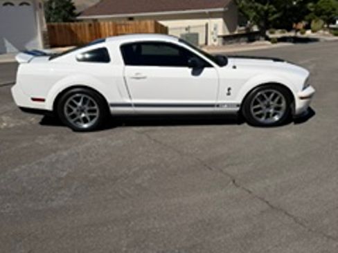Used 2008 Ford Mustang Shelby GT500 RWD image 6