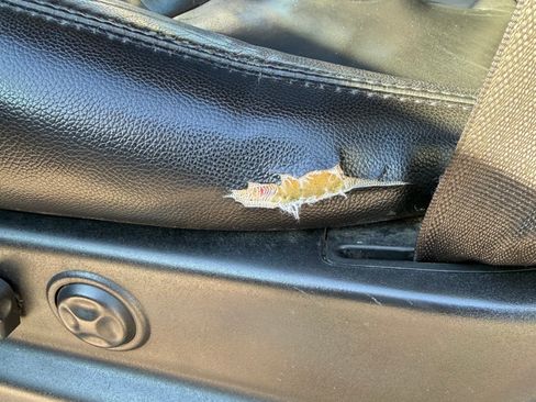 Used 2007 Chevrolet Tahoe LTZ w/ LTZ Preferred Equipment Group image 9