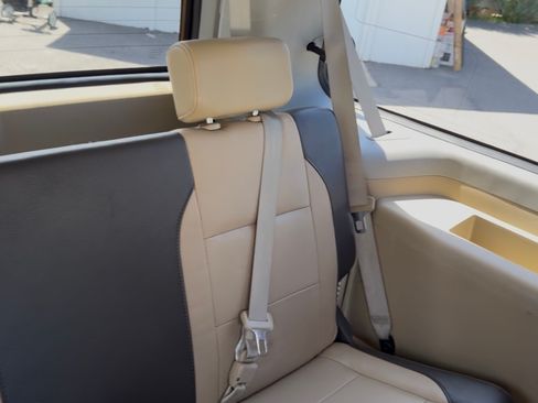 Used 2013 Nissan Armada Platinum w/ Platinum Reserve Pkg AWD/4WD image 6