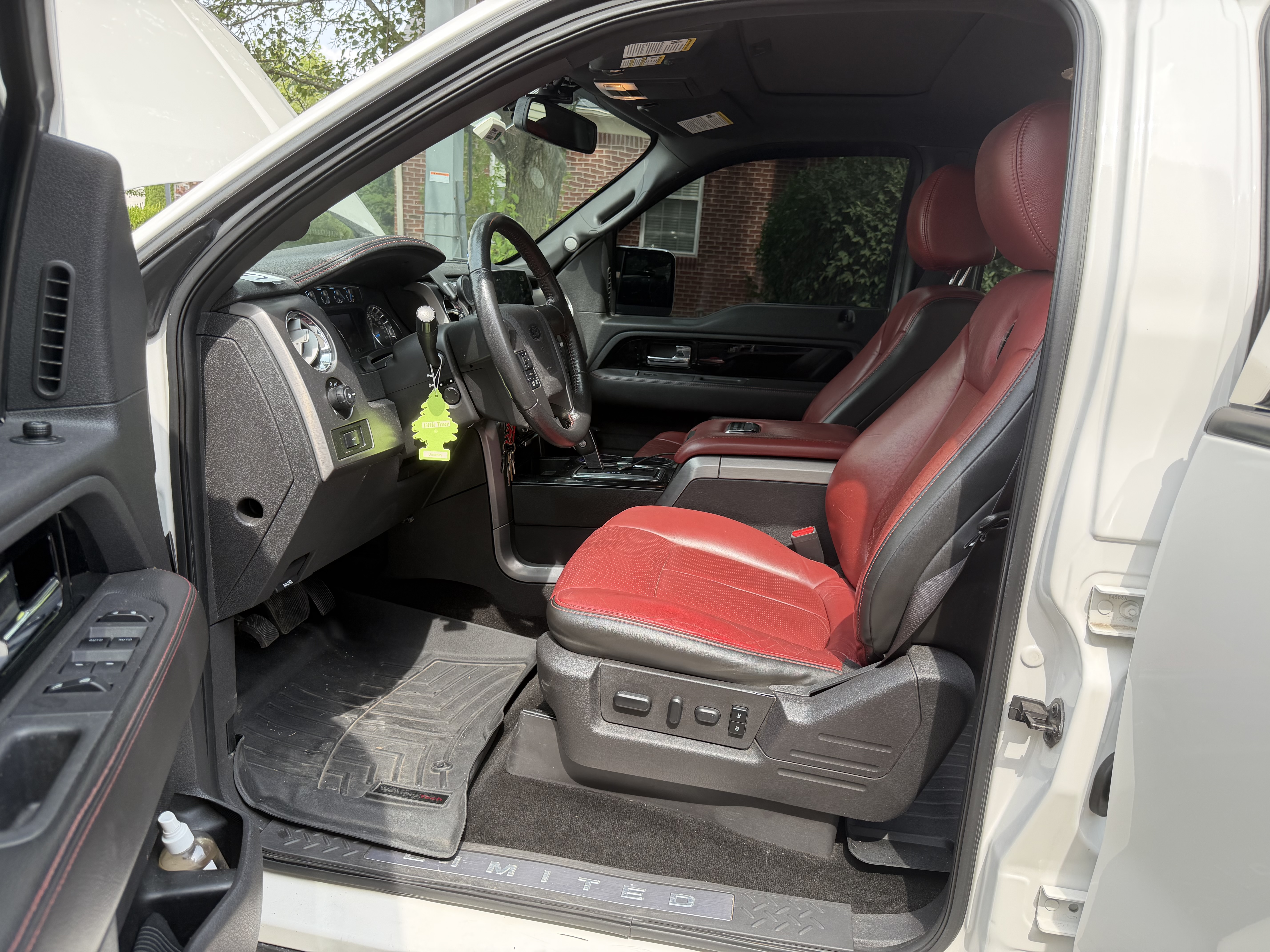 Used 2013 Ford F150 Limited AWD/4WD image 5