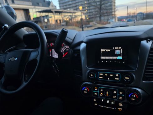 Used 2016 Chevrolet Tahoe Commercial Sport Utility 4D image 9