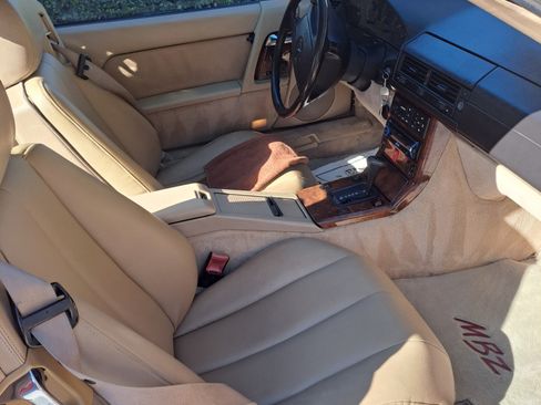 Used 1992 Mercedes-Benz 500 SL image 11