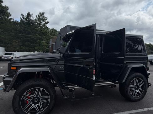 Used 2018 Mercedes-Benz G 550 Squared image 2