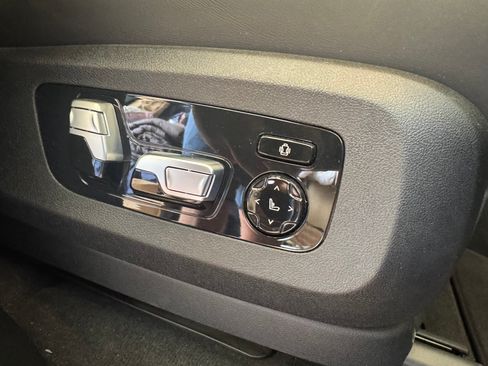 Used 2021 BMW X5 M w/ Competition Package image 5