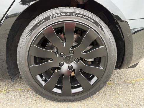 Used 2018 Tesla Model 3 Long Range AWD/4WD image 26