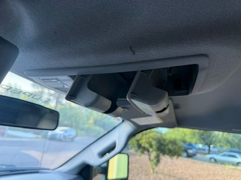 Used 2016 Ford F250 XL w/ Power Equipment Group AWD/4WD image 24