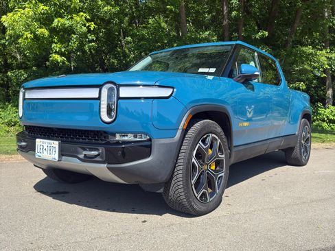 Used 2023 Rivian R1T Adventure AWD/4WD image 1