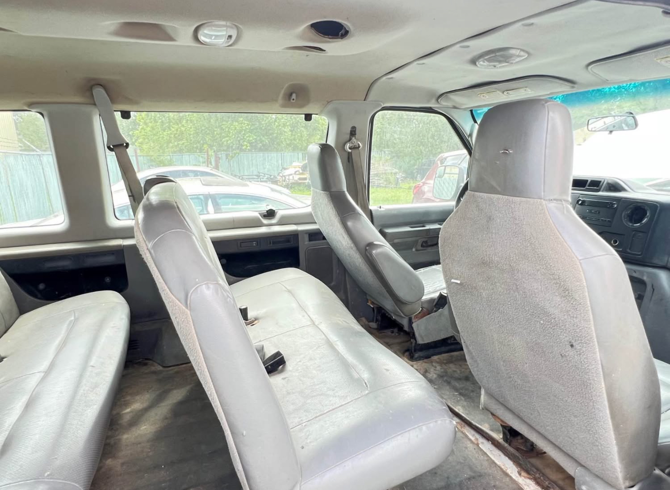 Used 2011 Ford E-350 and Econoline 350 XL w/ PWR Windows & Locks Group RWD image 8