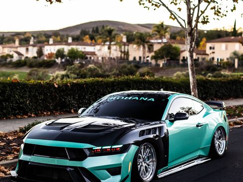 Used 2024 Ford Mustang Dark Horse image 12