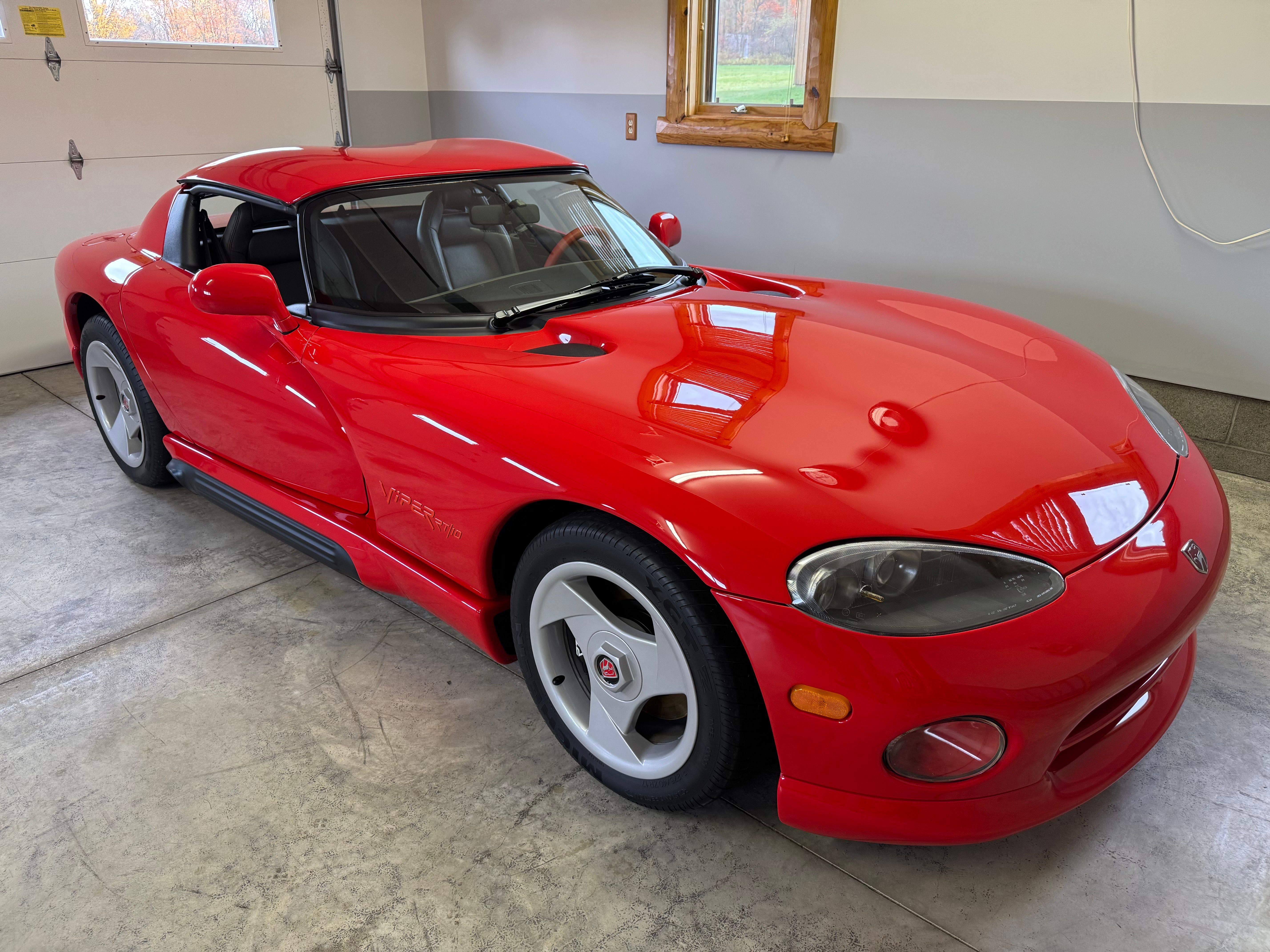 Used 1994 Dodge Viper RT/10 RWD image 6