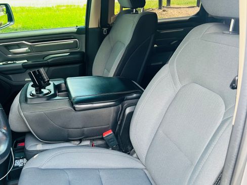 Used 2019 RAM 1500 Big Horn RWD image 8