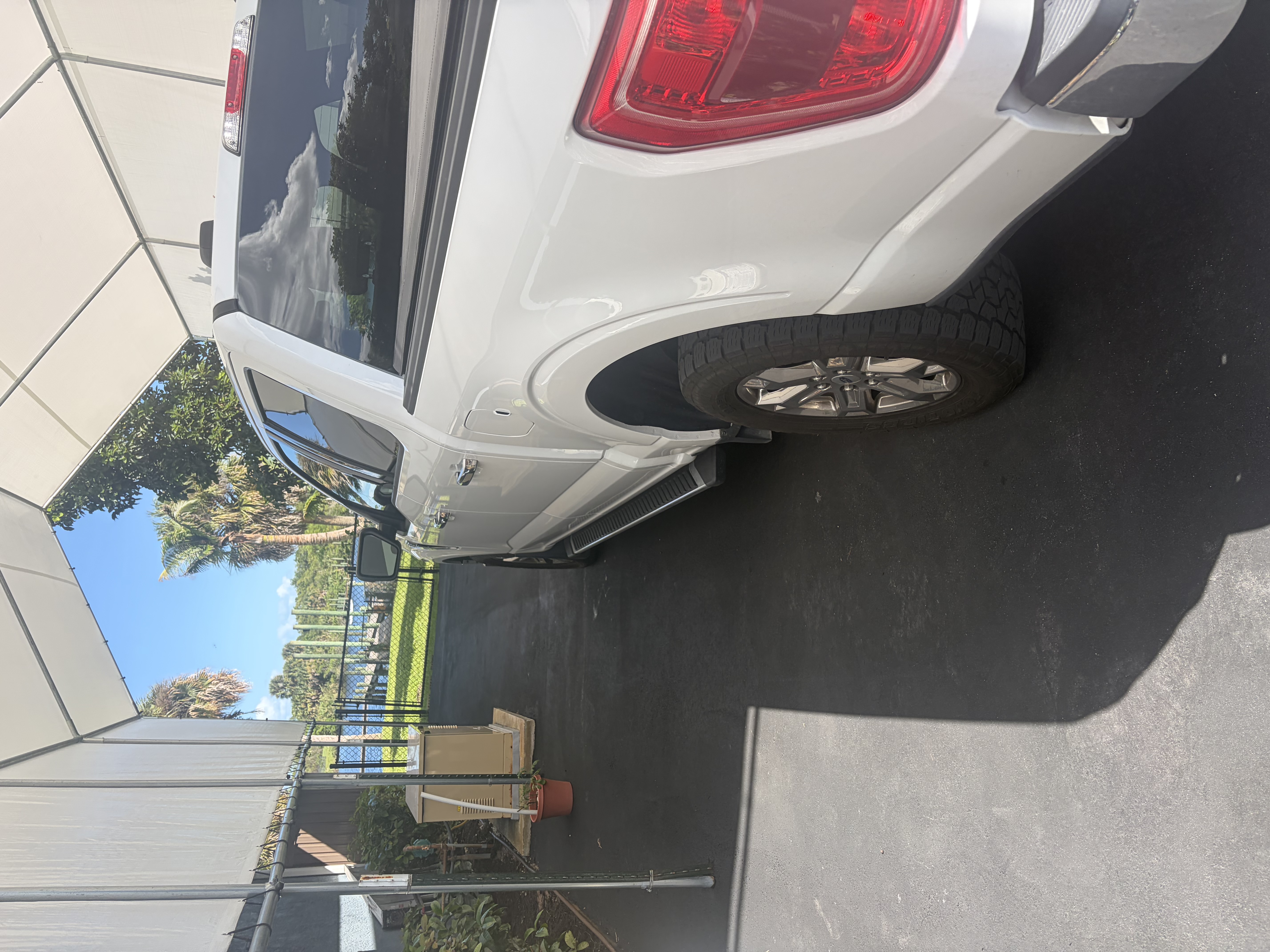 Used 2023 Ford F150 XLT w/ Equipment Group 302A High RWD image 5