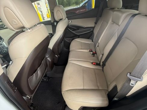 Used 2018 Hyundai Santa Fe Sport FWD image 12