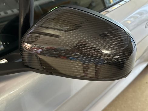 Used 2011 Aston Martin V8 Vantage S image 31