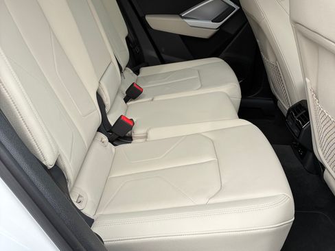 Used 2021 Audi Q3 2.0T Premium Plus image 8