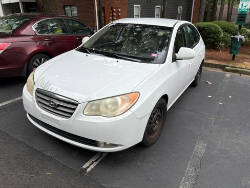 Used 2008 Hyundai Elantra SE FWD image 9
