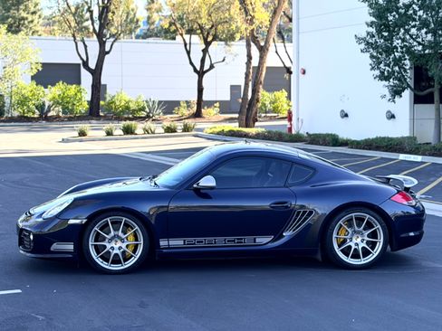 Used 2012 Porsche Cayman R image 4