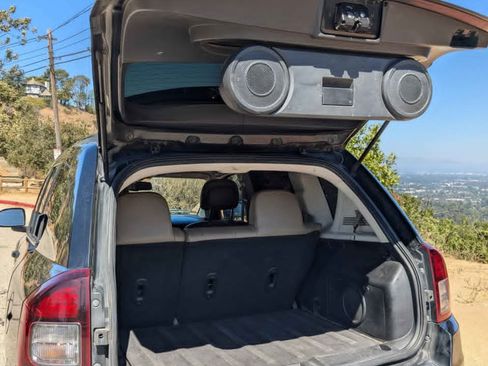 Used 2014 Jeep Compass Latitude w/ Sun/Sound Group image 14