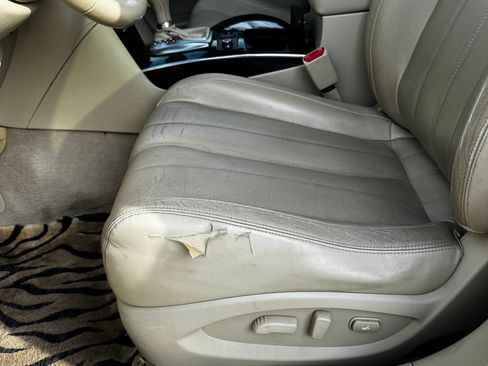 Used 2012 INFINITI FX35 AWD w/ Premium Pkg image 6