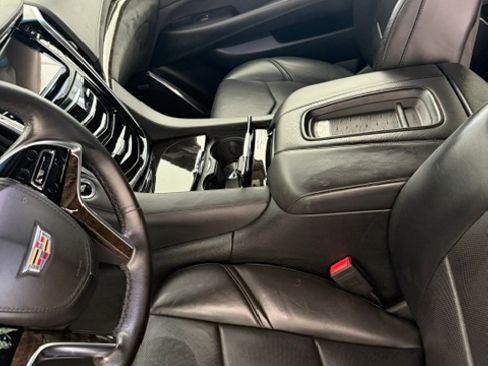 Used 2016 Cadillac Escalade ESV Platinum AWD/4WD image 14