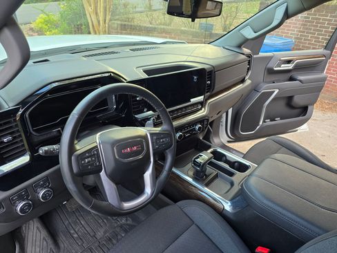 Used 2023 GMC Sierra 1500 Elevation image 22