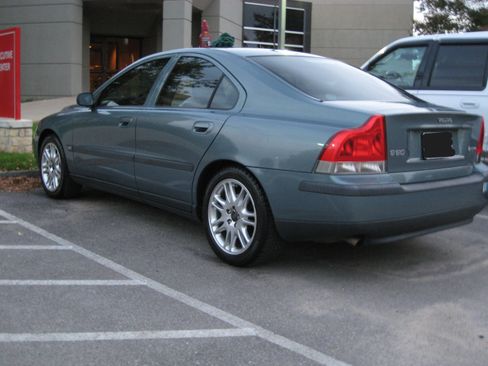 Used 2004 Volvo S60 2.4 FWD image 19