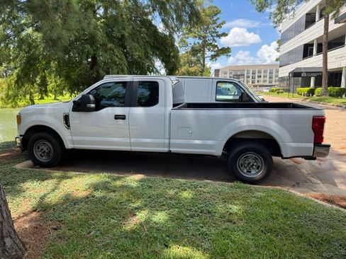 Used 2017 Ford F250 XL w/ Power Equipment Group RWD image 14