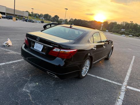 Used 2012 Lexus LS 460 w/ Sport Pkg RWD image 10