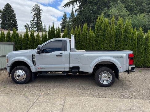 Used 2025 Ford F450 XLT w/ 360-Degree Camera Package AWD/4WD image 9