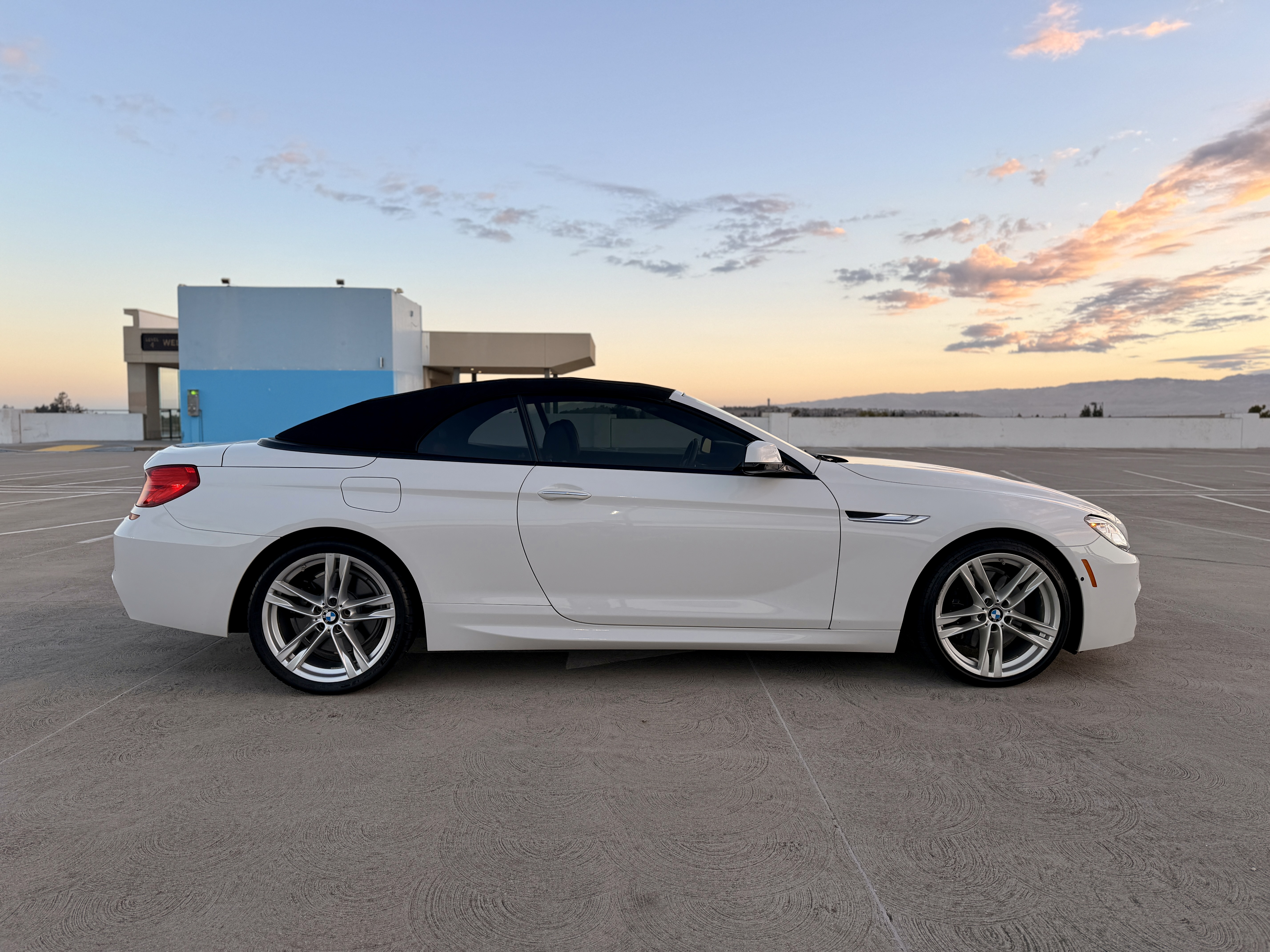 Used 2014 BMW 650i Convertible RWD image 9