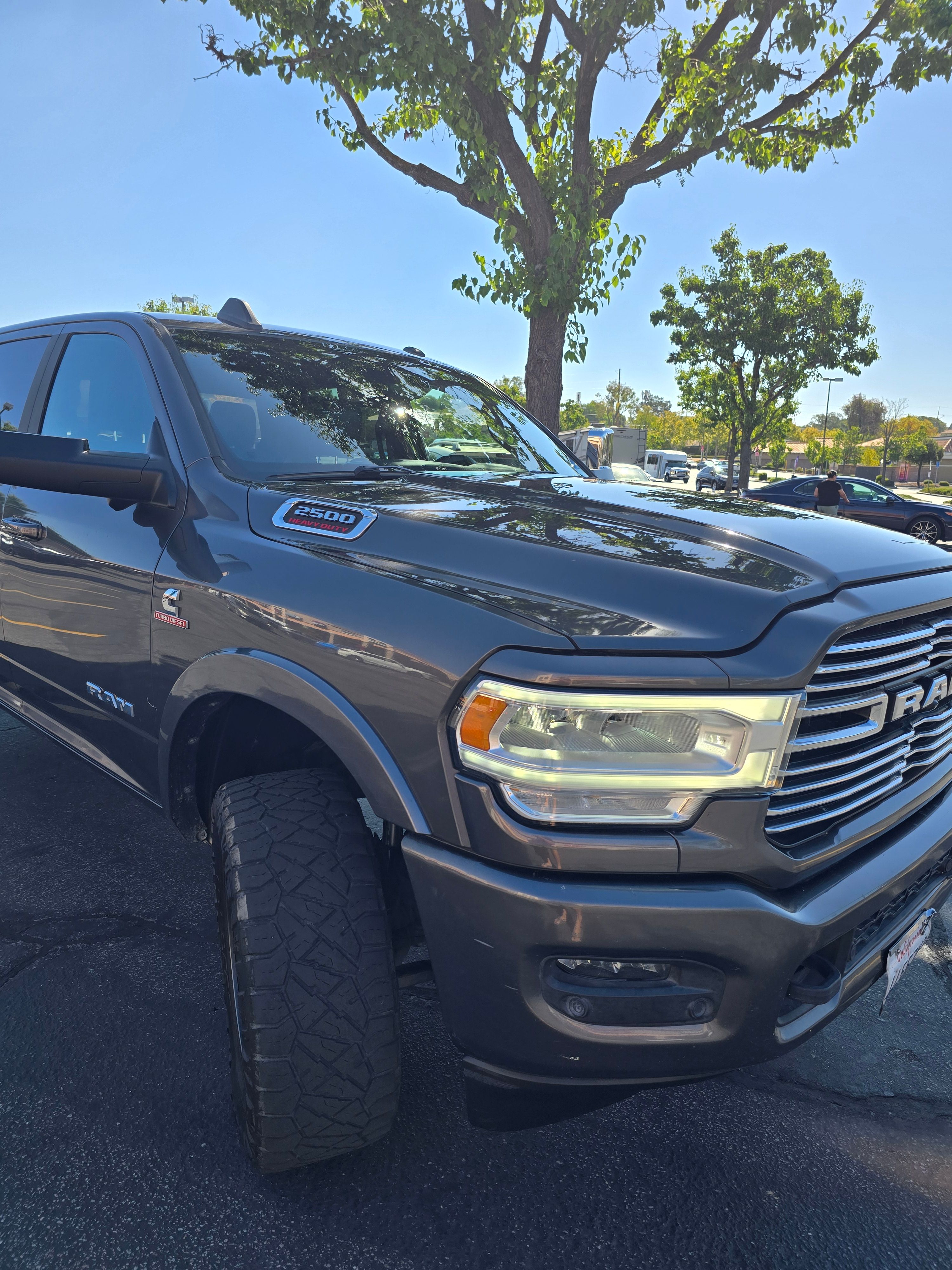 Used 2019 RAM 2500 Laramie AWD/4WD image 12