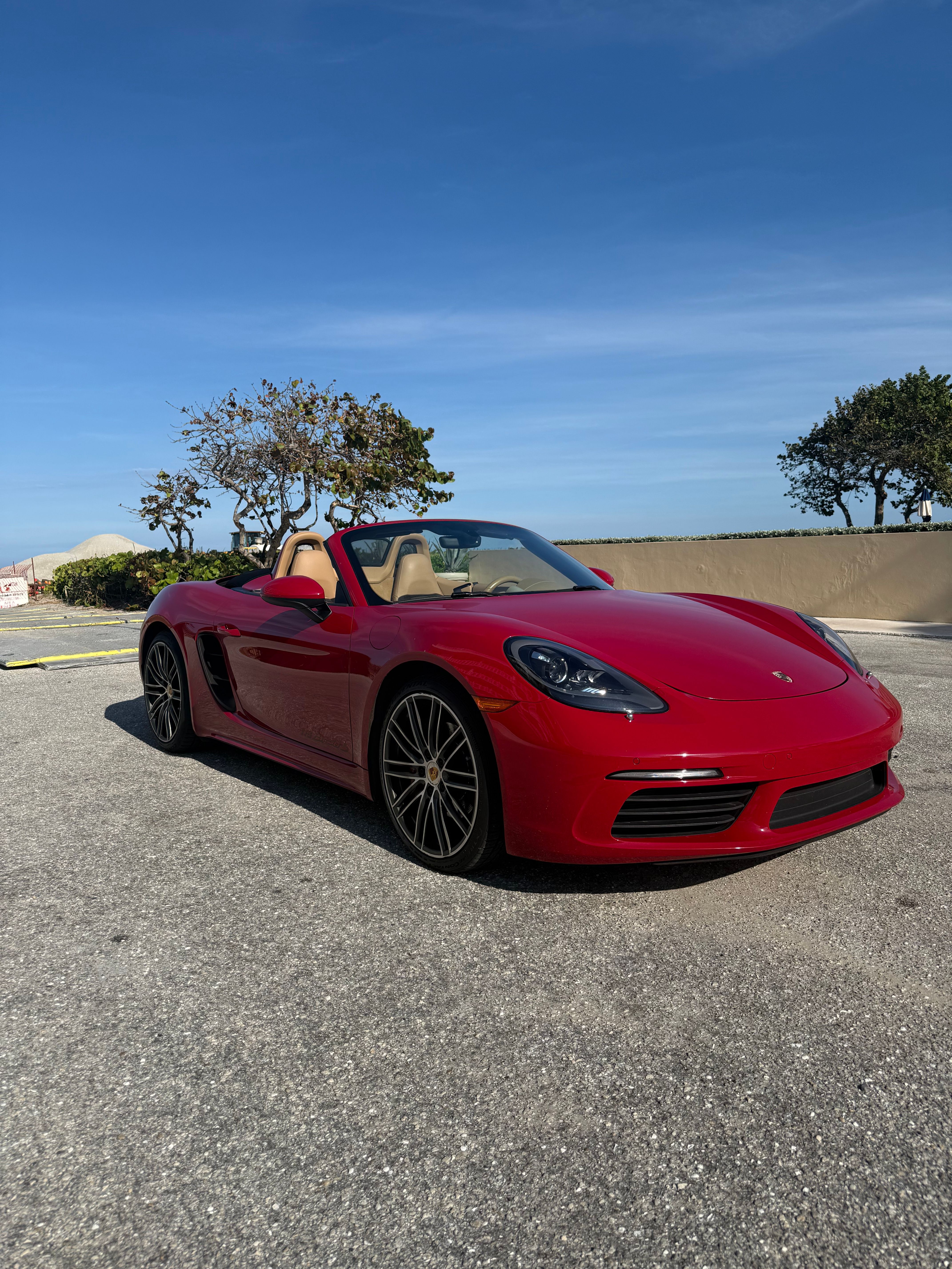 Used 2017 Porsche 718 Boxster S RWD image 1