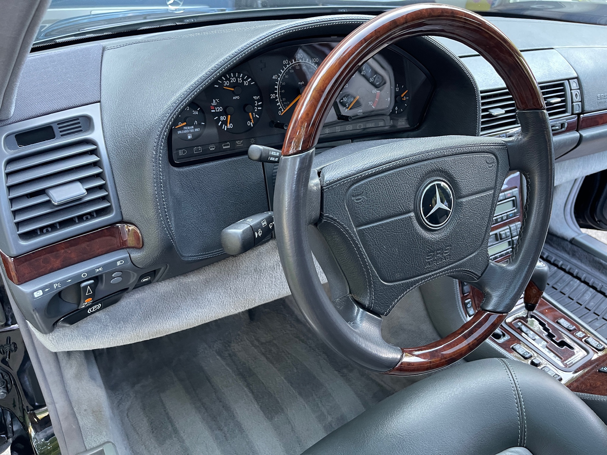 Used 1998 Mercedes-Benz S 600 Sedan image 24