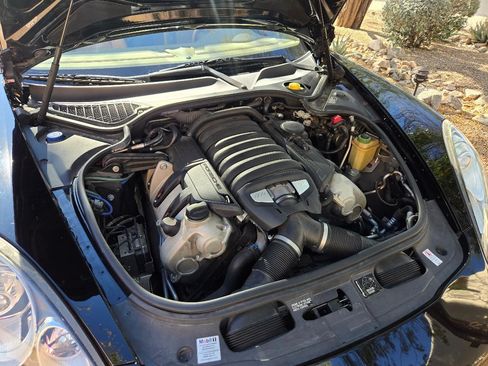 Used 2010 Porsche Panamera 4S image 16