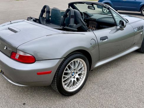 Used 2001 BMW Z3 3.0i RWD image 5
