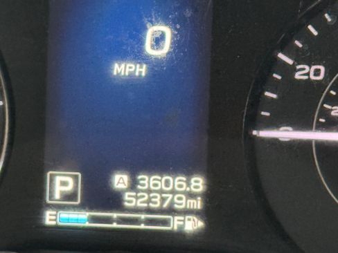 Used 2020 Subaru Impreza 2.0i Premium image 14