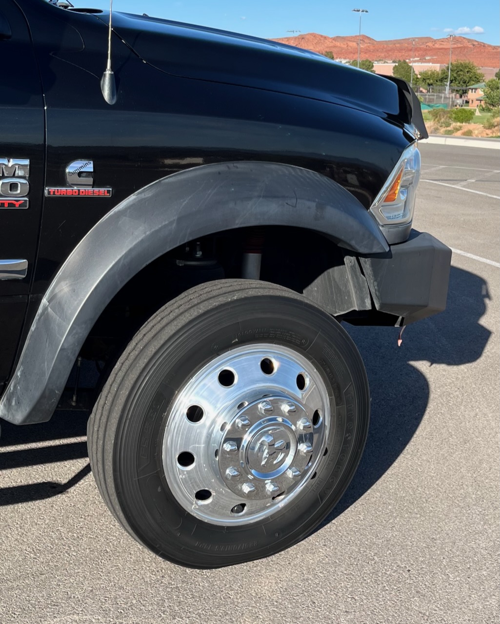 Used 2017 RAM 5500 Laramie AWD/4WD image 9
