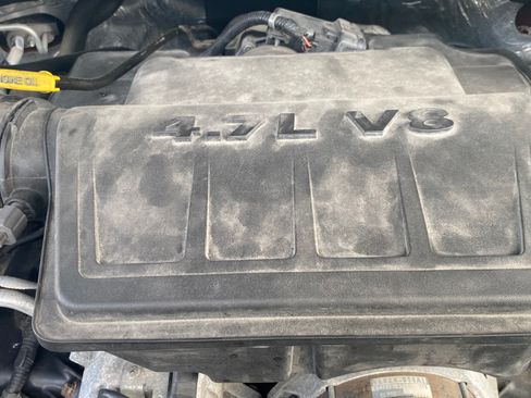 Used 2012 RAM 1500 ST w/ ST Popular Equipment Group RWD image 11