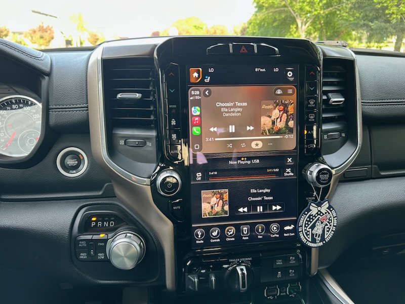 Used 2021 RAM 1500 Laramie AWD/4WD image 6