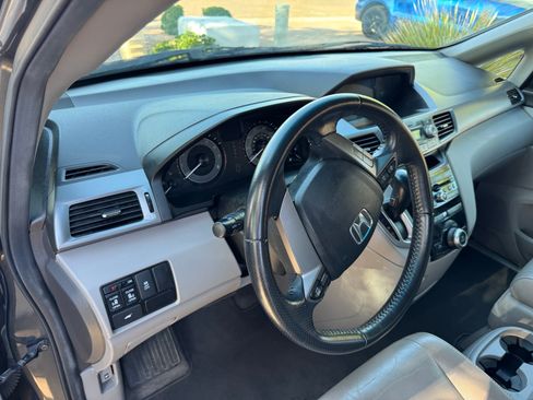 Used 2013 Honda Odyssey EX-L image 10