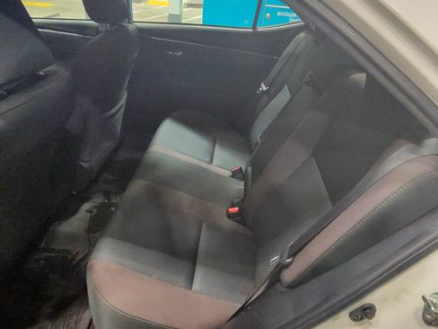 Used 2019 Toyota Corolla LE FWD image 14
