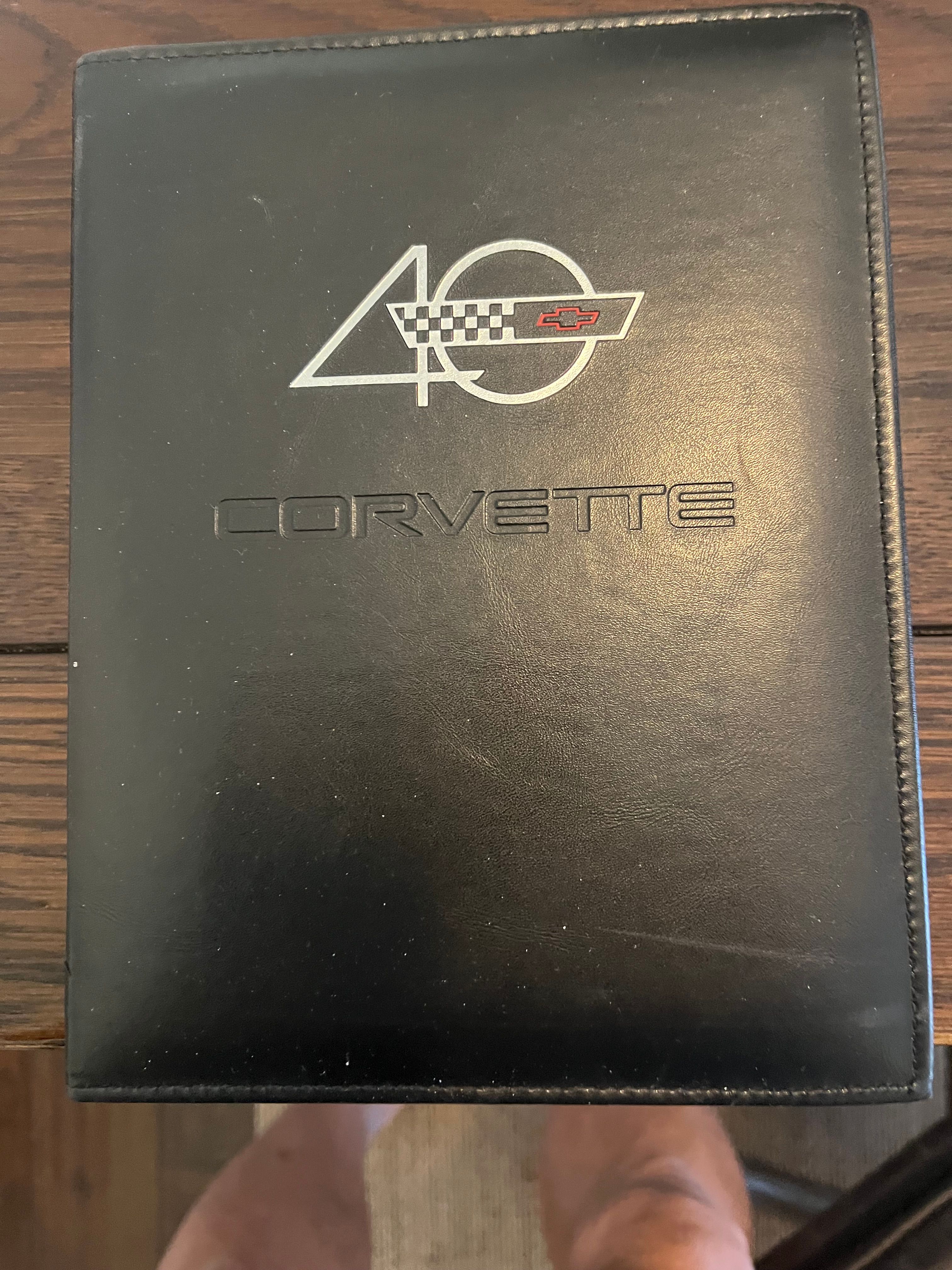Used 1993 Chevrolet Corvette Coupe RWD image 11