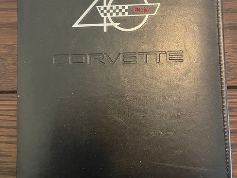Used 1993 Chevrolet Corvette Coupe RWD image 11